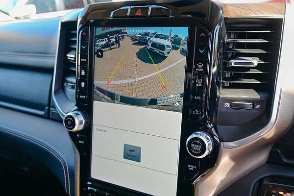 2022 RAM 1500 Laramie DT 4X4 SWB