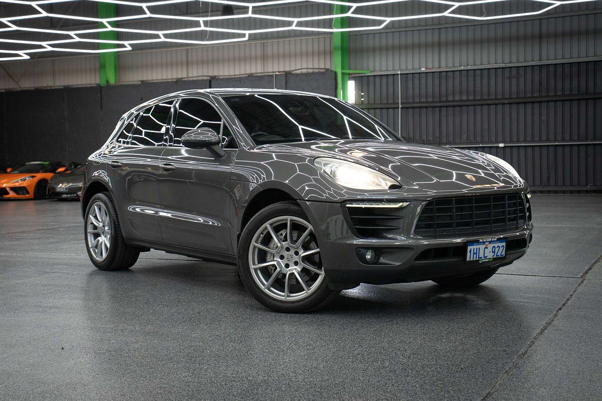 2014 Porsche Macan S 95B