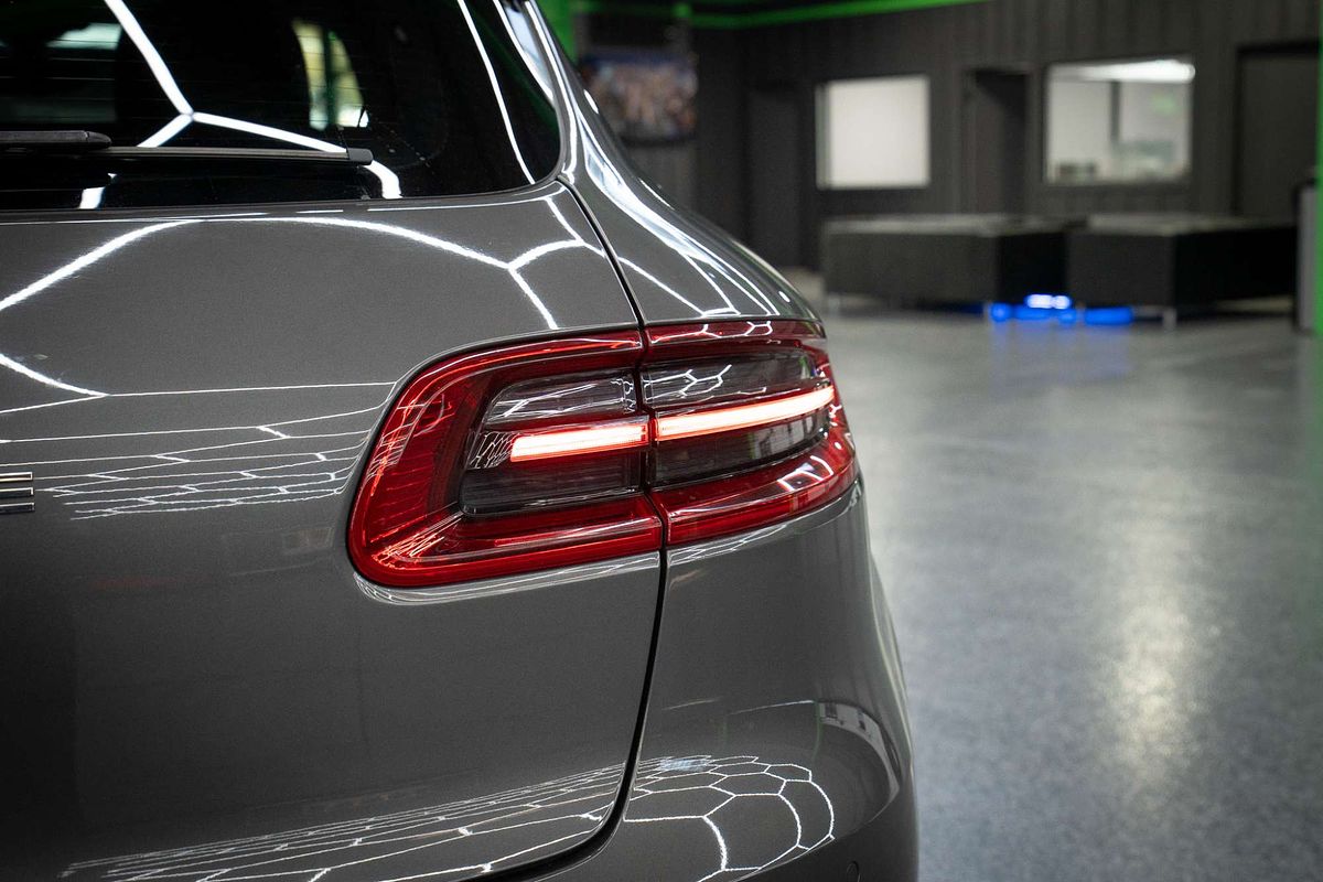 2014 Porsche Macan S 95B