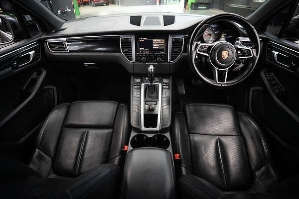 2014 Porsche Macan S 95B