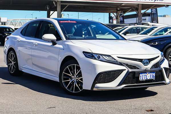 2021 Toyota Camry SL AXVH70R