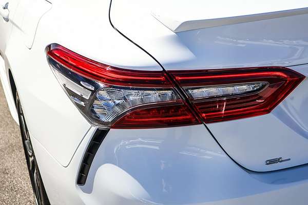 2021 Toyota Camry SL AXVH70R