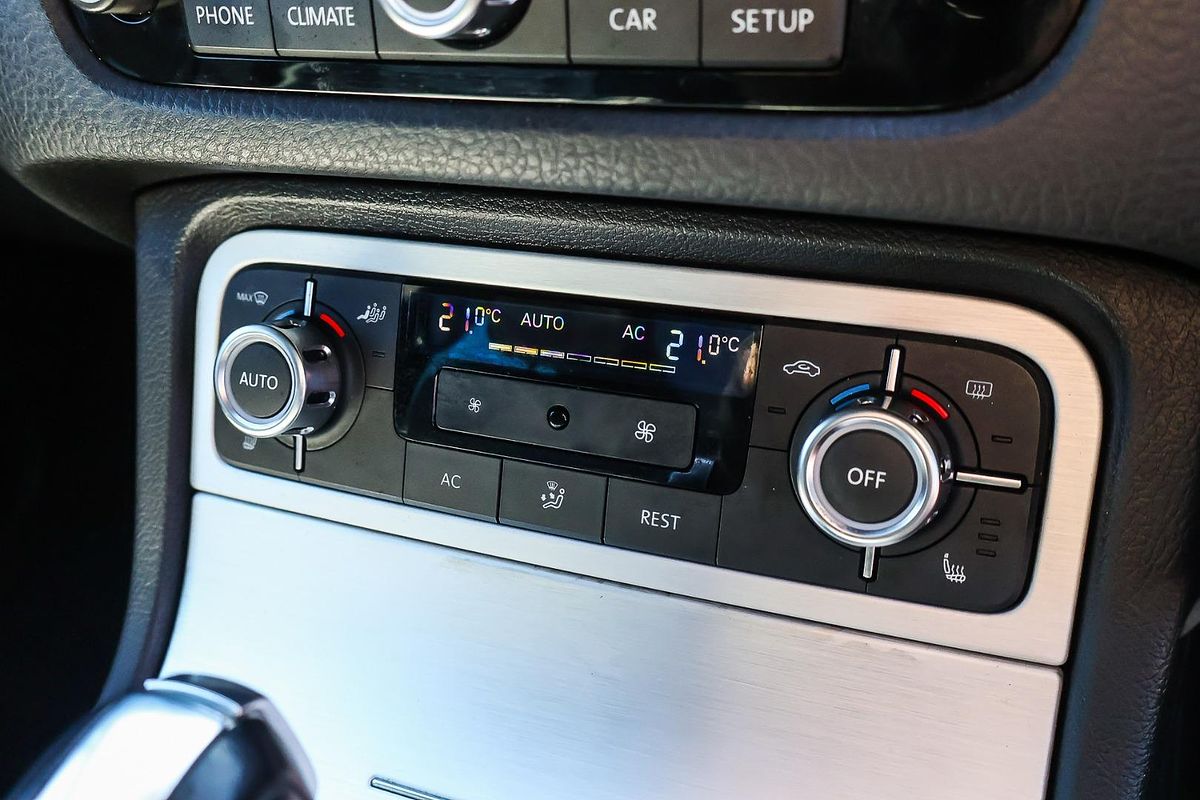 2011 Volkswagen Touareg V6 TDI 7P