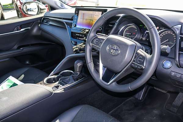 2021 Toyota Camry SL AXVH70R