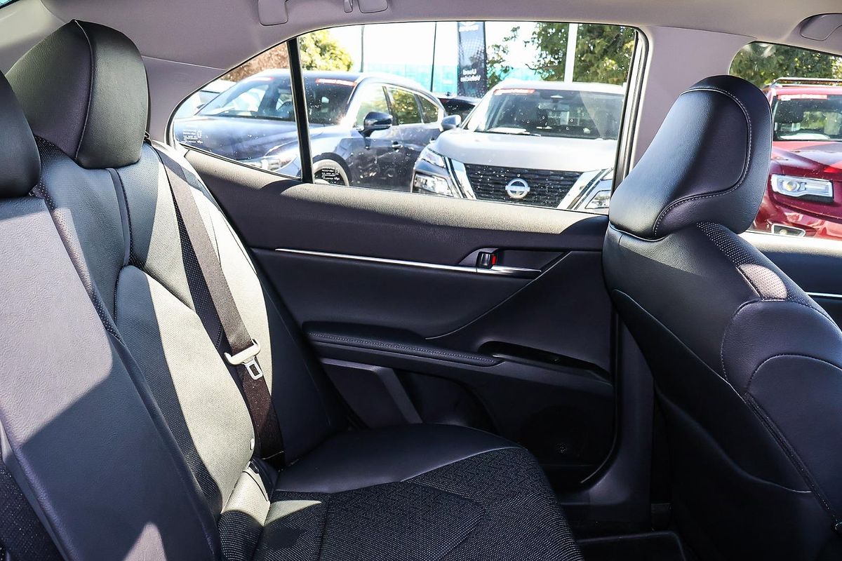 2021 Toyota Camry SL AXVH70R