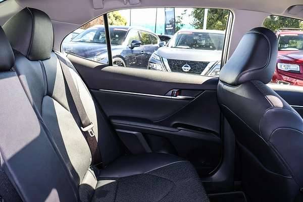 2021 Toyota Camry SL AXVH70R