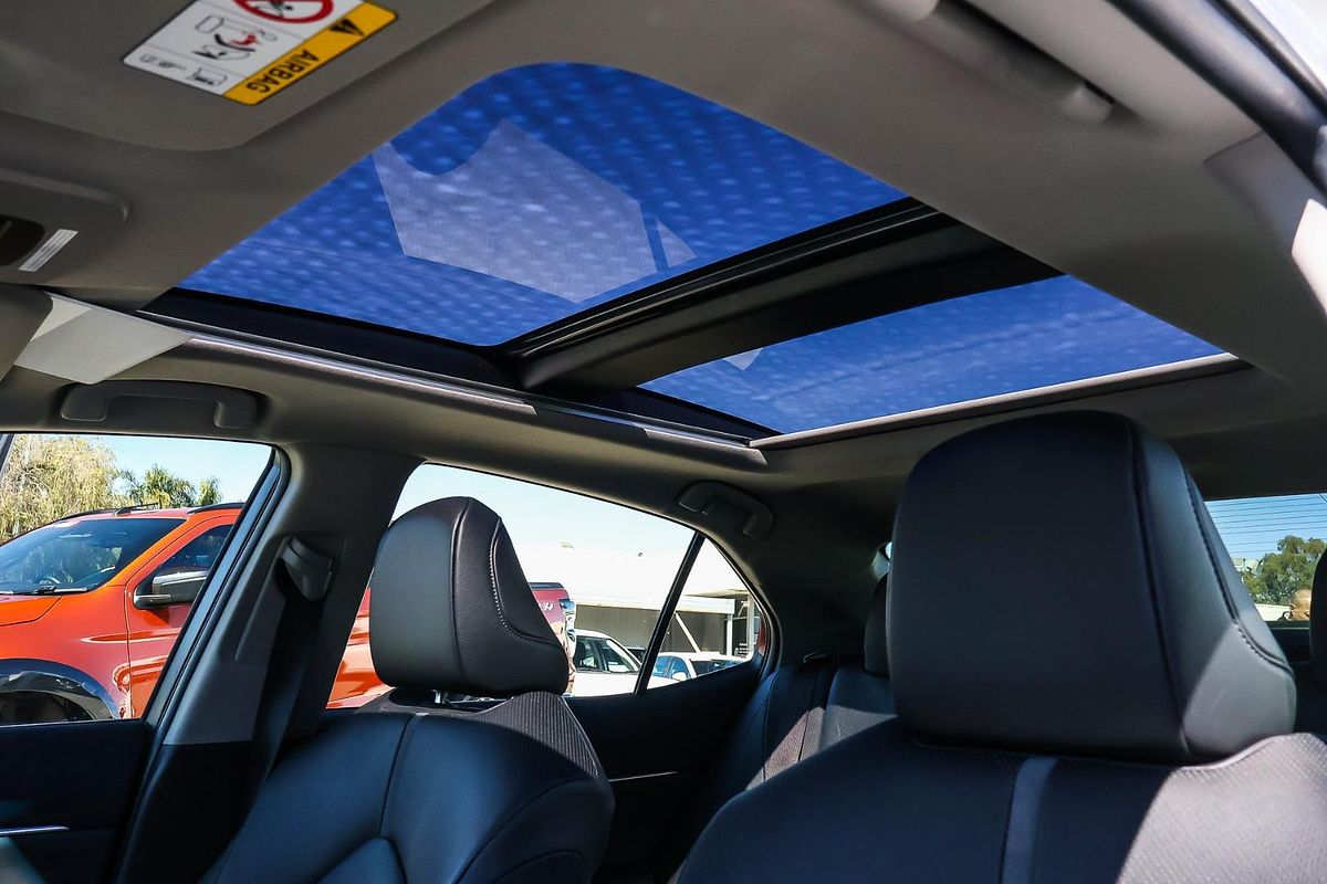 2021 Toyota Camry SL AXVH70R