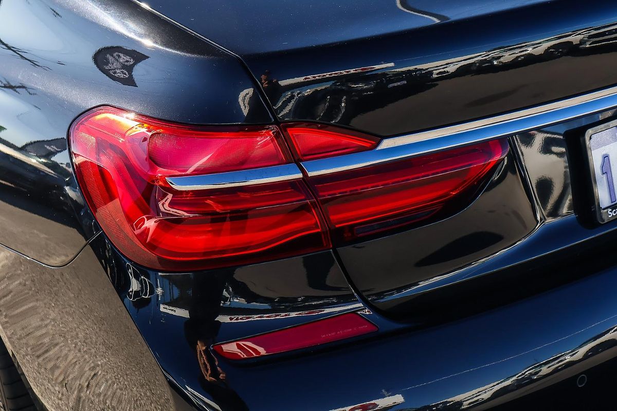 2017 BMW 7 Series 740i G11