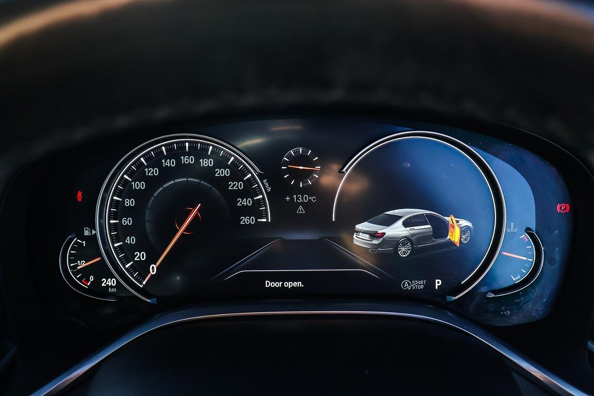 2017 BMW 7 Series 740i G11