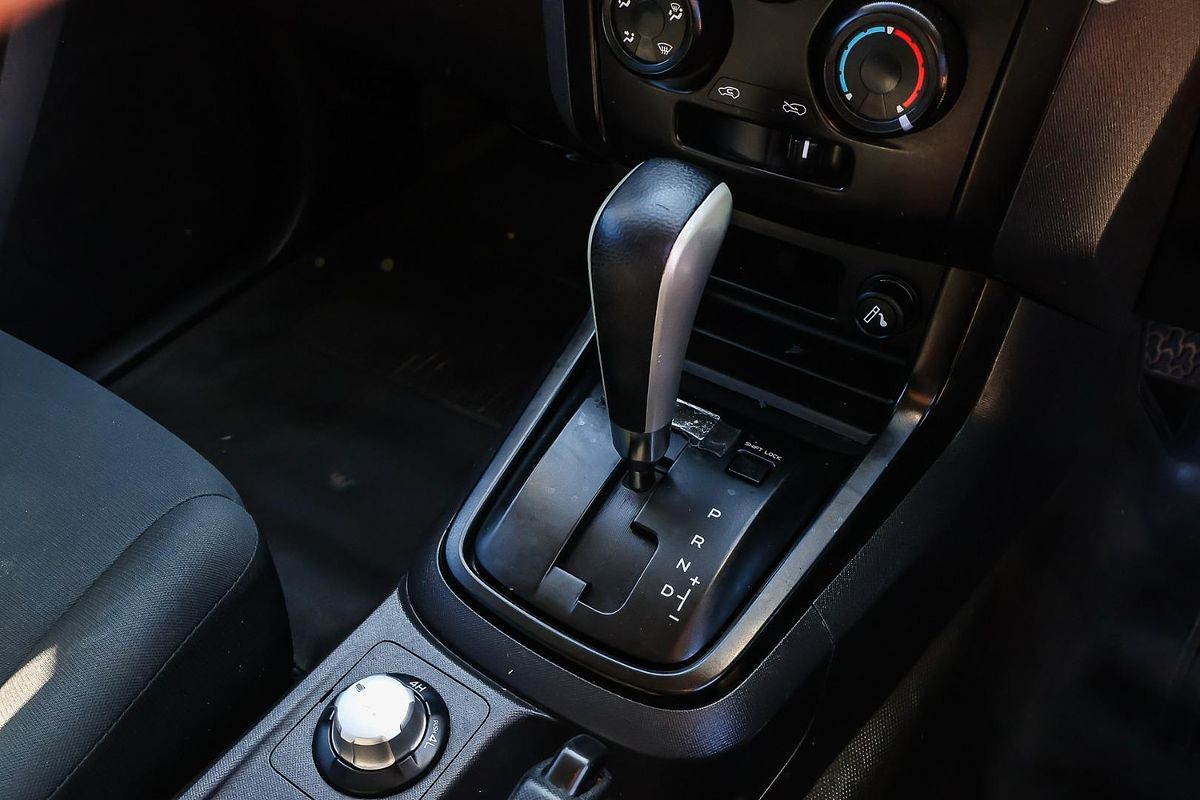 2018 Isuzu D-MAX SX 4X4
