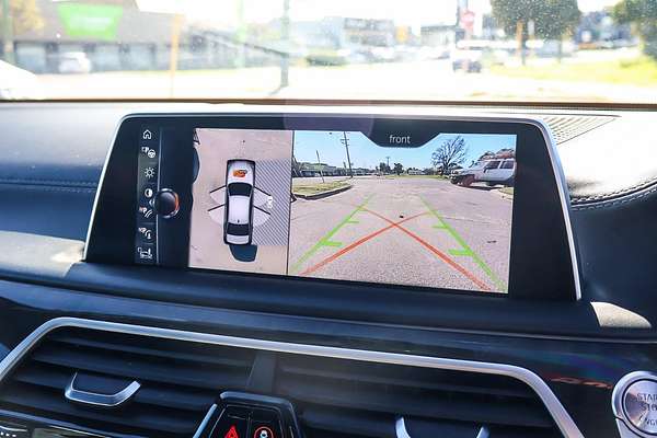 2017 BMW 7 Series 740i G11