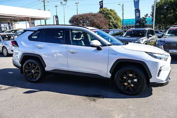 2024 Toyota RAV4 Cruiser AXAH54R