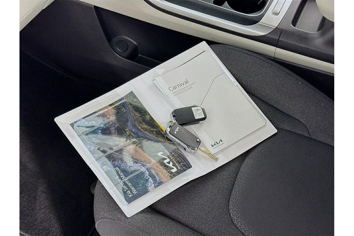 2023 Kia Carnival S KA4