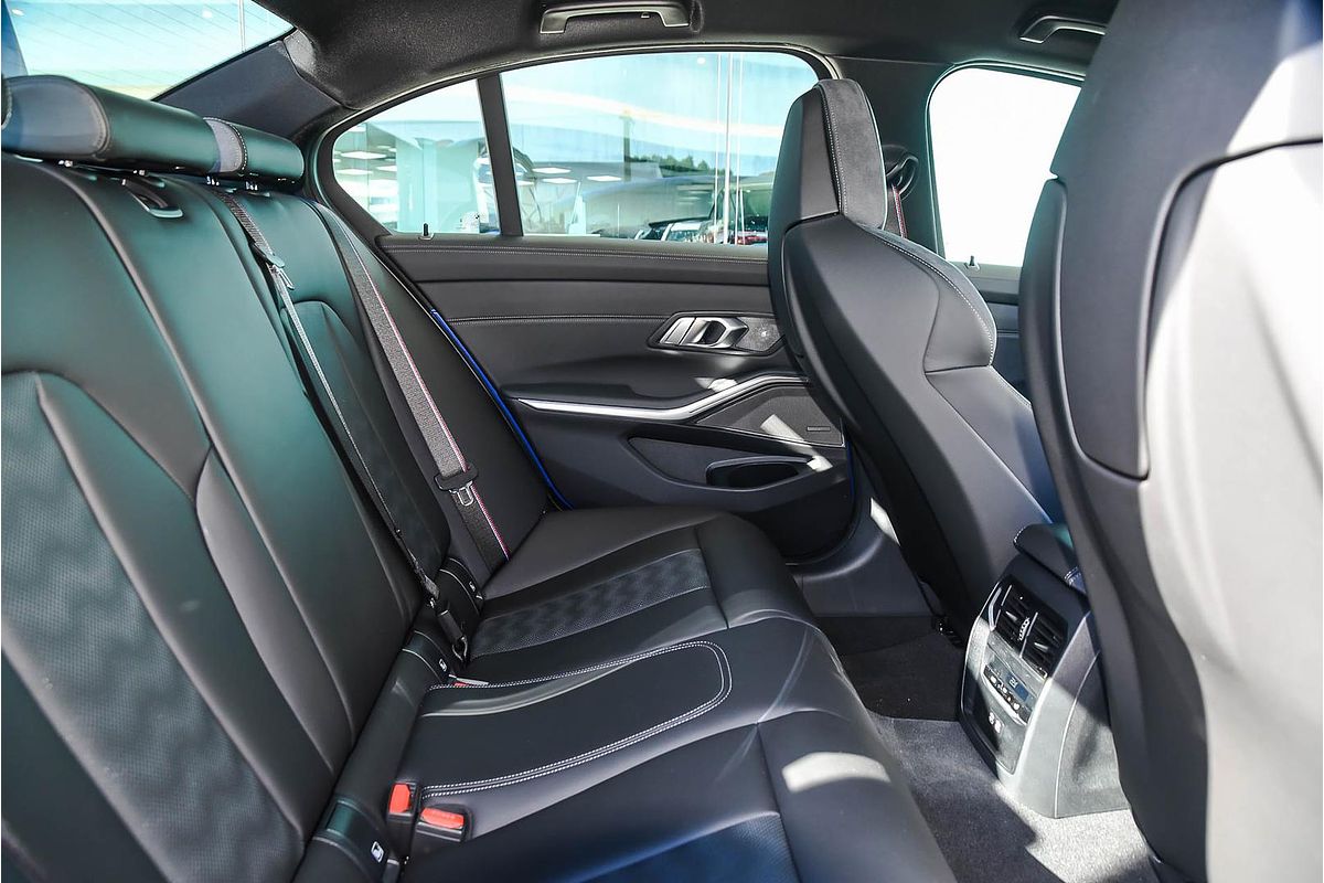 2025 BMW M3 Competition G80 LCI