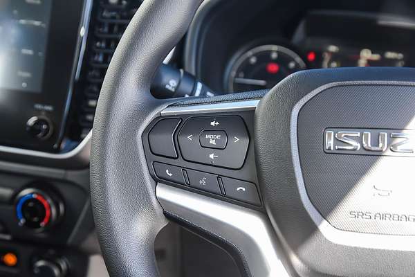 2025 Isuzu D-MAX LS-M 4X4