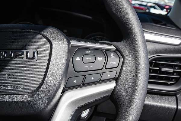 2025 Isuzu D-MAX LS-M 4X4