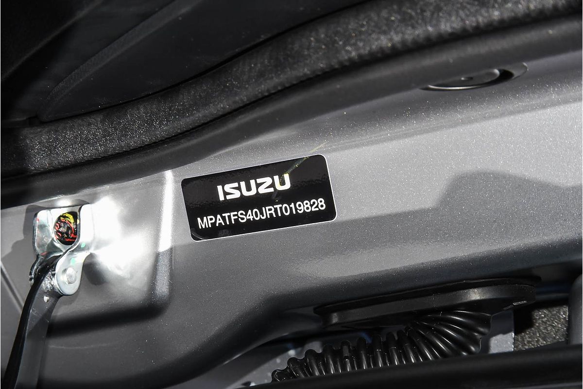 2025 Isuzu D-MAX LS-M 4X4
