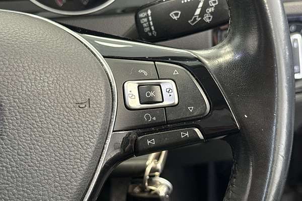 2015 Volkswagen Golf 103TSI Highline 7