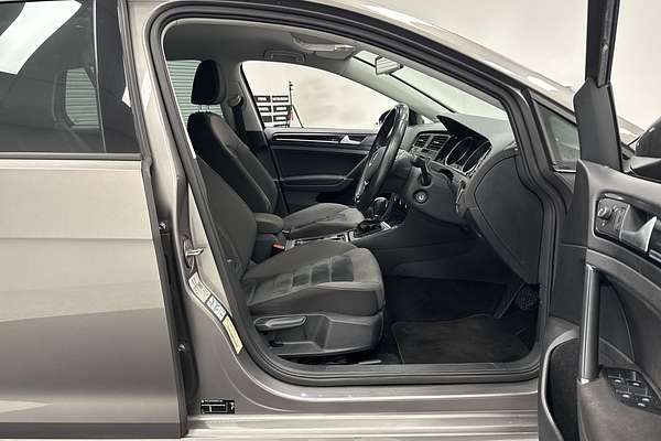 2015 Volkswagen Golf 103TSI Highline 7