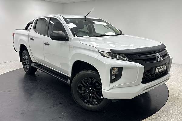 2023 Mitsubishi Triton GLX-R MR 4X4