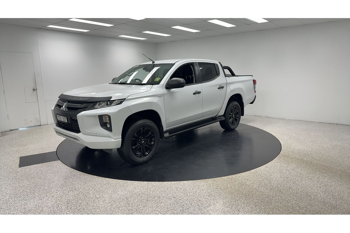 2023 Mitsubishi Triton GLX-R MR 4X4