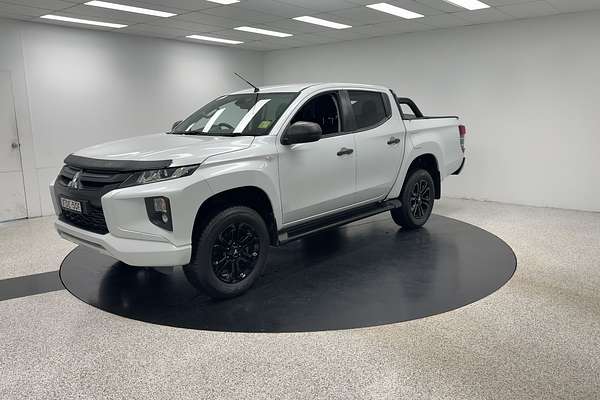 2023 Mitsubishi Triton GLX-R MR 4X4