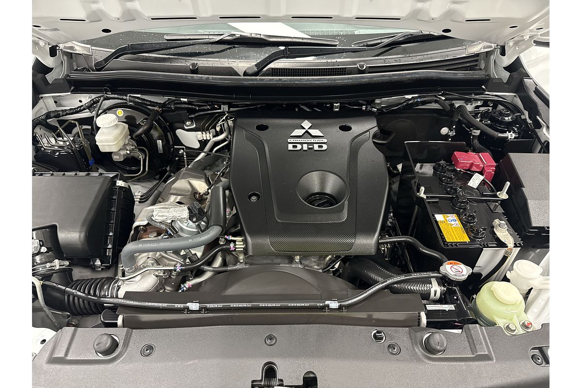 2023 Mitsubishi Triton GLX-R MR 4X4