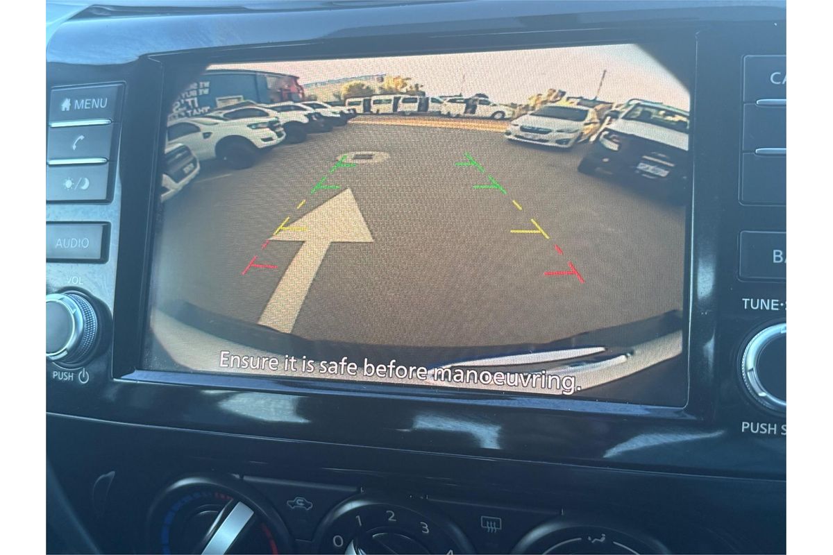 2021 Nissan Navara SL D23 Rear Wheel Drive