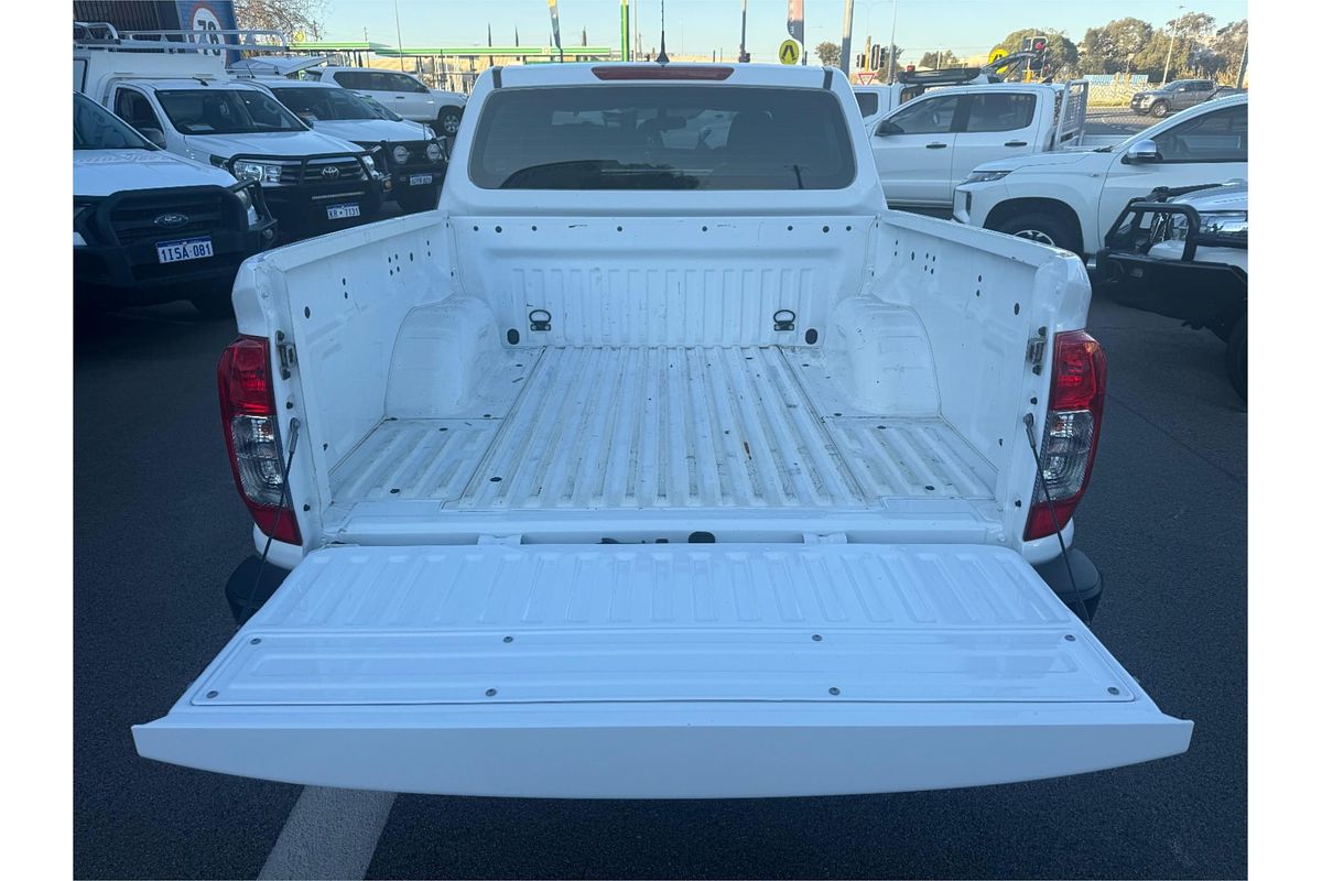 2021 Nissan Navara SL D23 Rear Wheel Drive