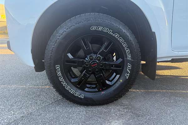 2021 Nissan Navara SL D23 Rear Wheel Drive