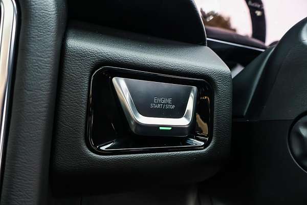 2025 GMC Yukon Denali T1