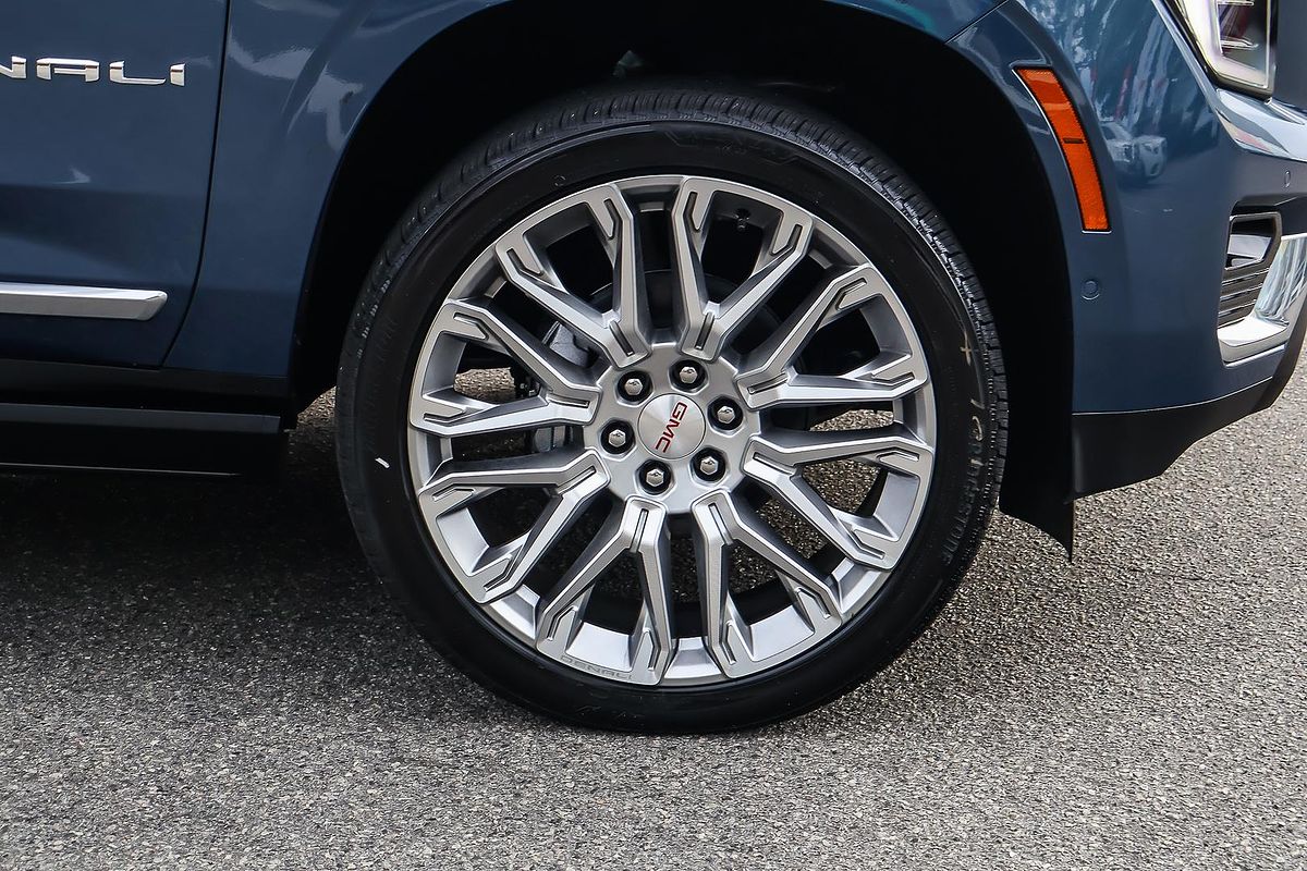 2025 GMC Yukon Denali T1