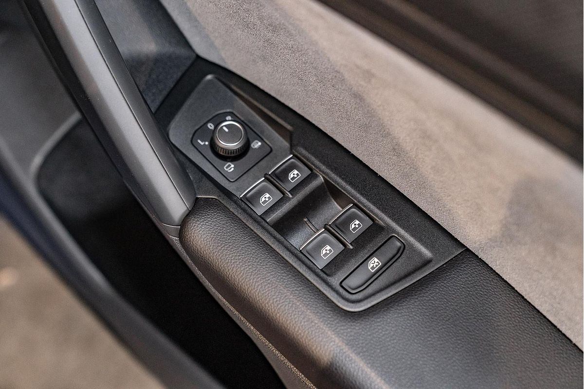 2022 Volkswagen Tiguan R Grid Edition 5N