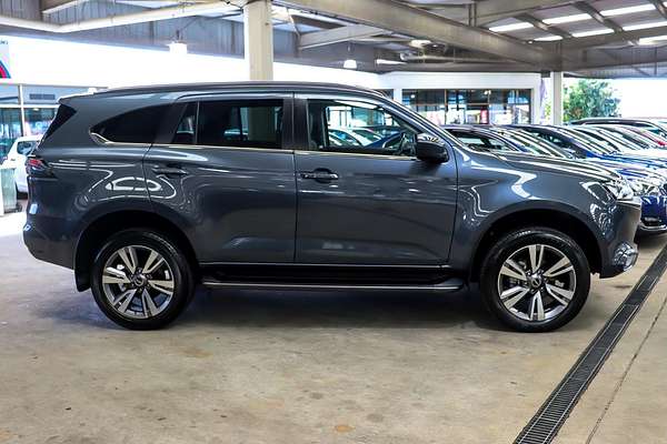 2024 Isuzu MU-X LS-T