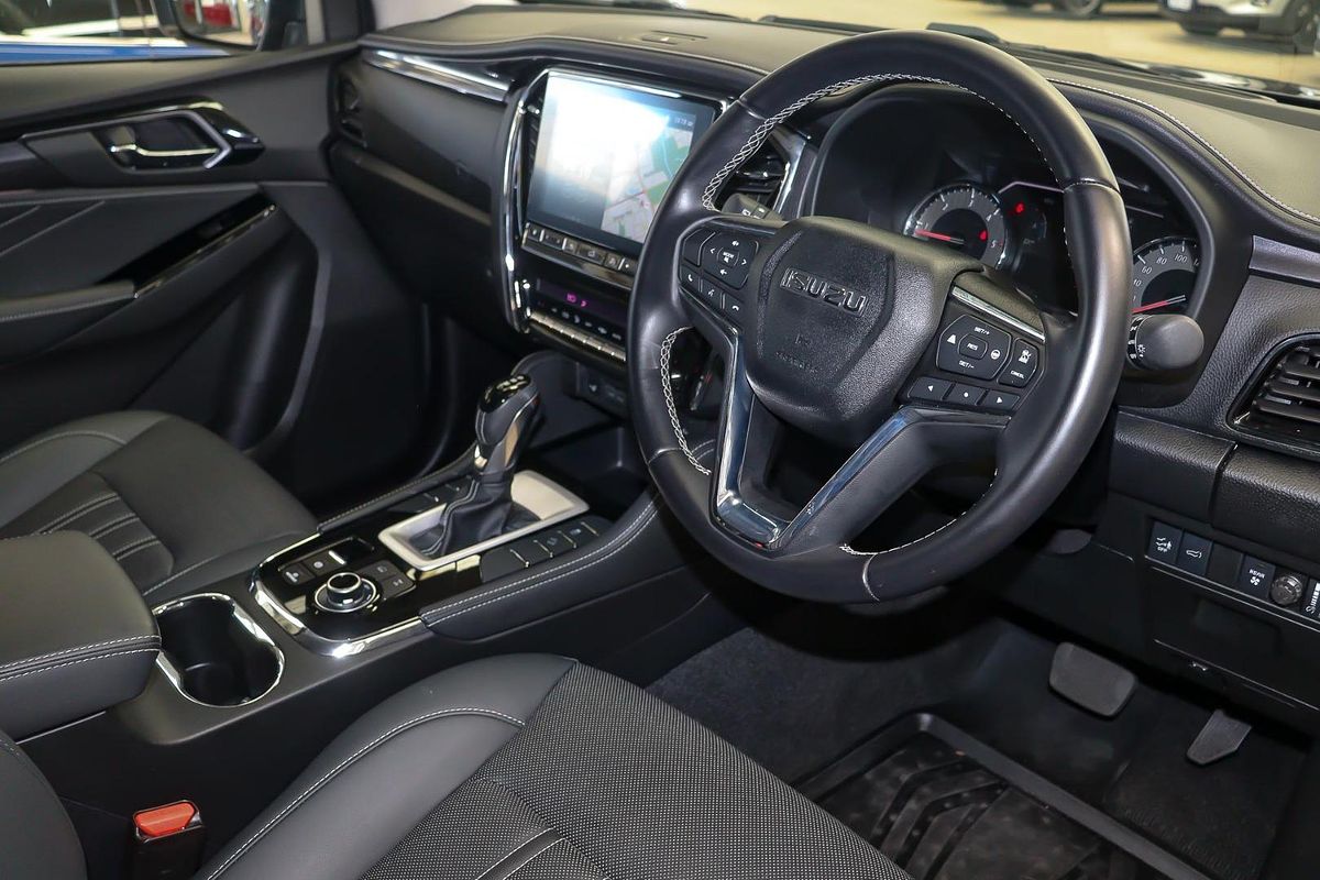 2024 Isuzu MU-X LS-T