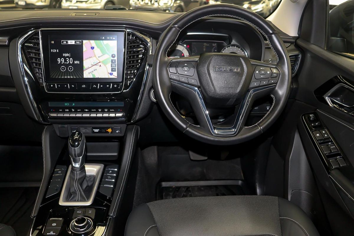 2024 Isuzu MU-X LS-T