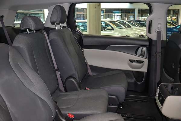 2022 Kia Carnival S KA4