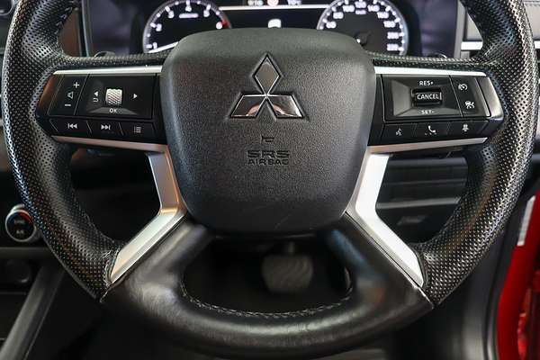 2024 Mitsubishi Outlander LS ZM