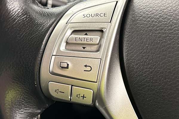 2019 Nissan Navara ST D23 Series 3 4X4