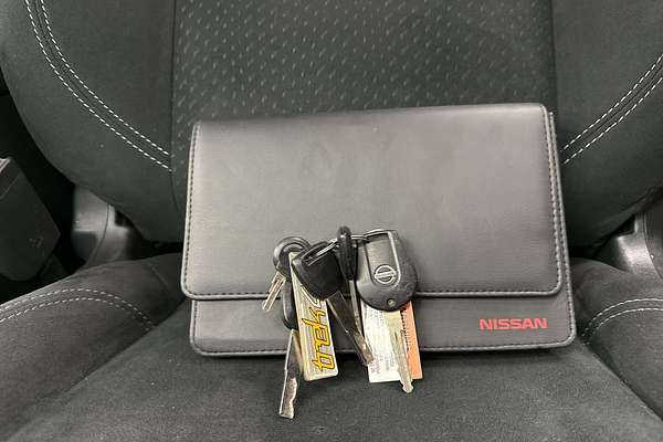 2019 Nissan Navara ST D23 Series 3 4X4