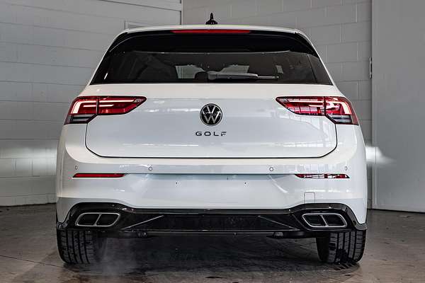 2023 Volkswagen Golf 110TSI R-Line 8