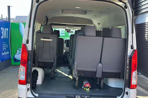 2021 Toyota Hiace Commuter GDH322R ELWB