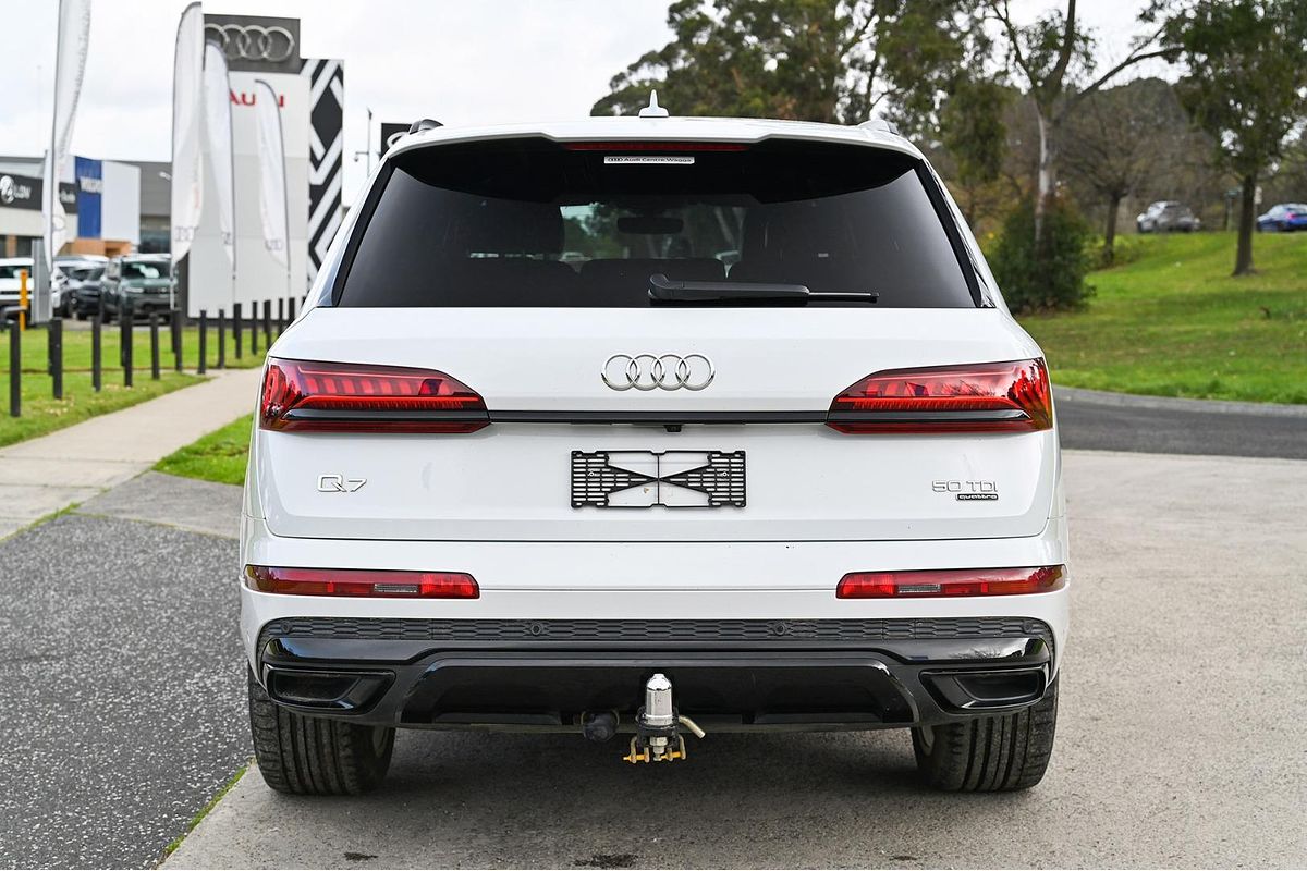 2023 Audi Q7 50 TDI S line 4M