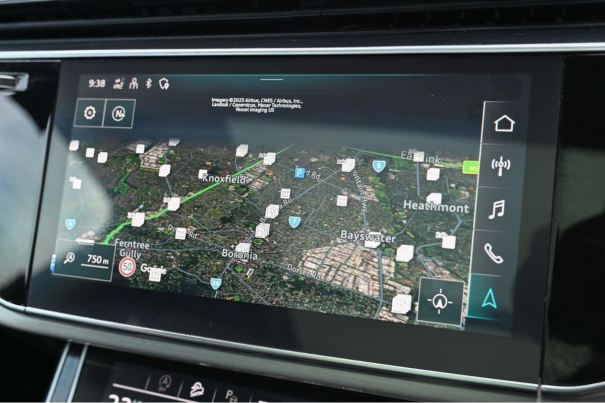 2023 Audi Q7 50 TDI S line 4M