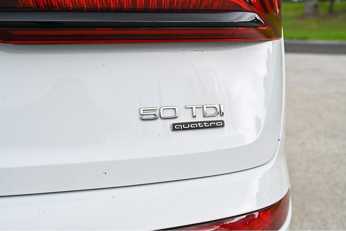 2023 Audi Q7 50 TDI S line 4M