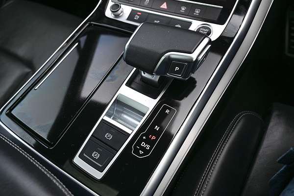2023 Audi Q7 50 TDI S line 4M