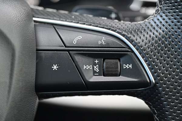 2023 Audi Q7 50 TDI S line 4M
