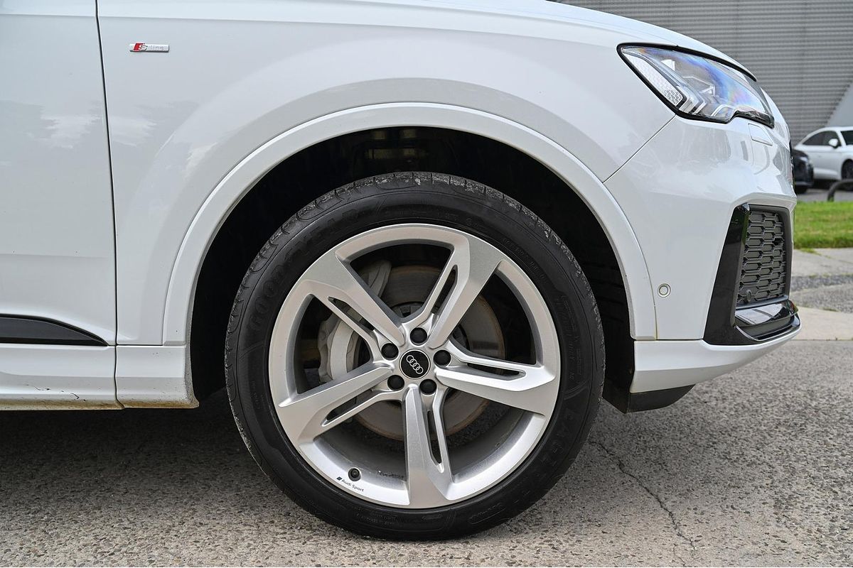 2023 Audi Q7 50 TDI S line 4M