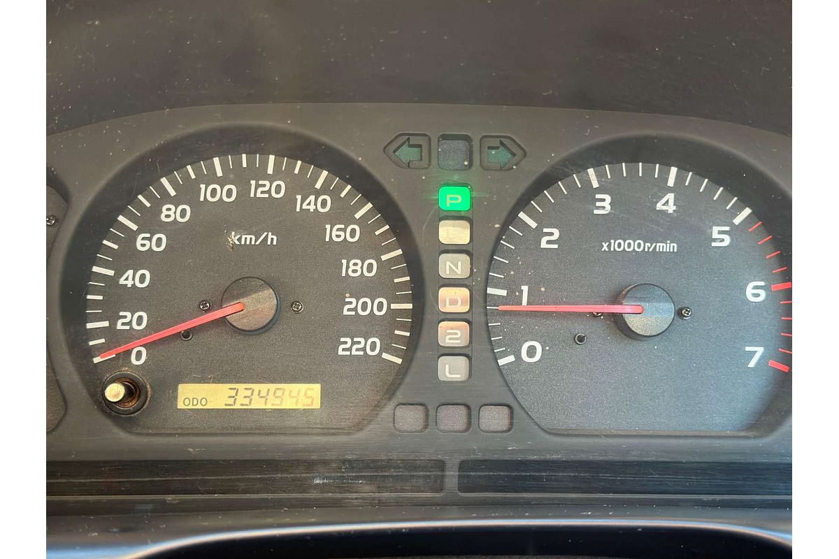 2001 Toyota Landcruiser GXL FZJ105R