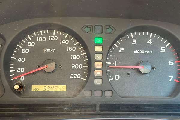 2001 Toyota Landcruiser GXL FZJ105R